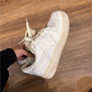 Nike Air Force 1 Sneakers